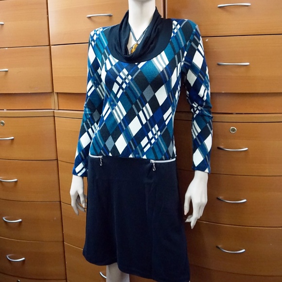 Work Ready Long Sleeve Dress with Cowl Neck and Zip Pockets in Blue Plaid Print - Picture 8 of 9